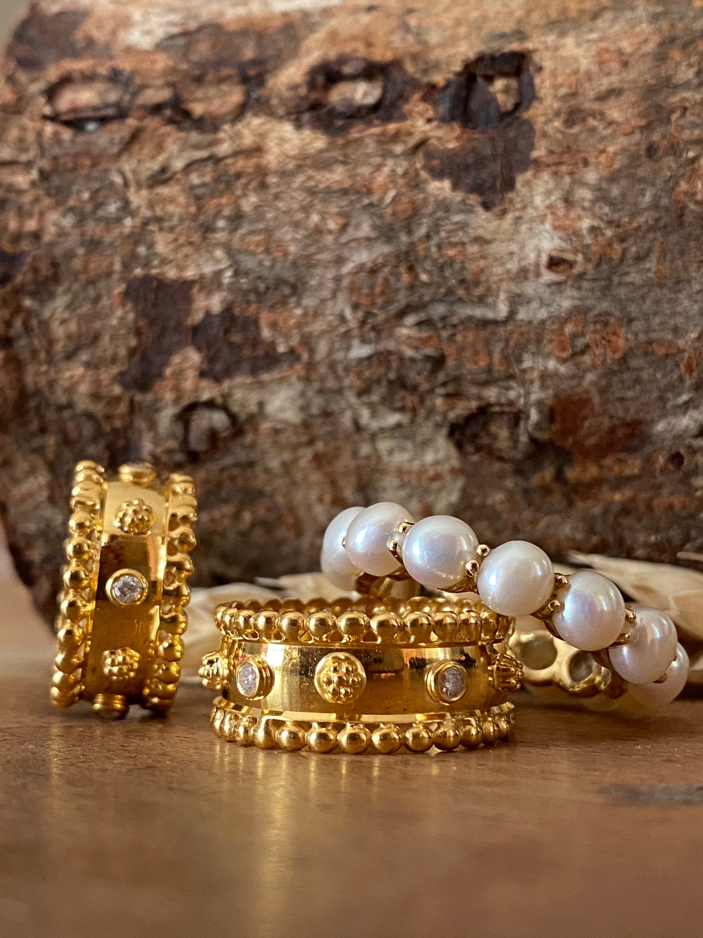Al Mandoos Ring