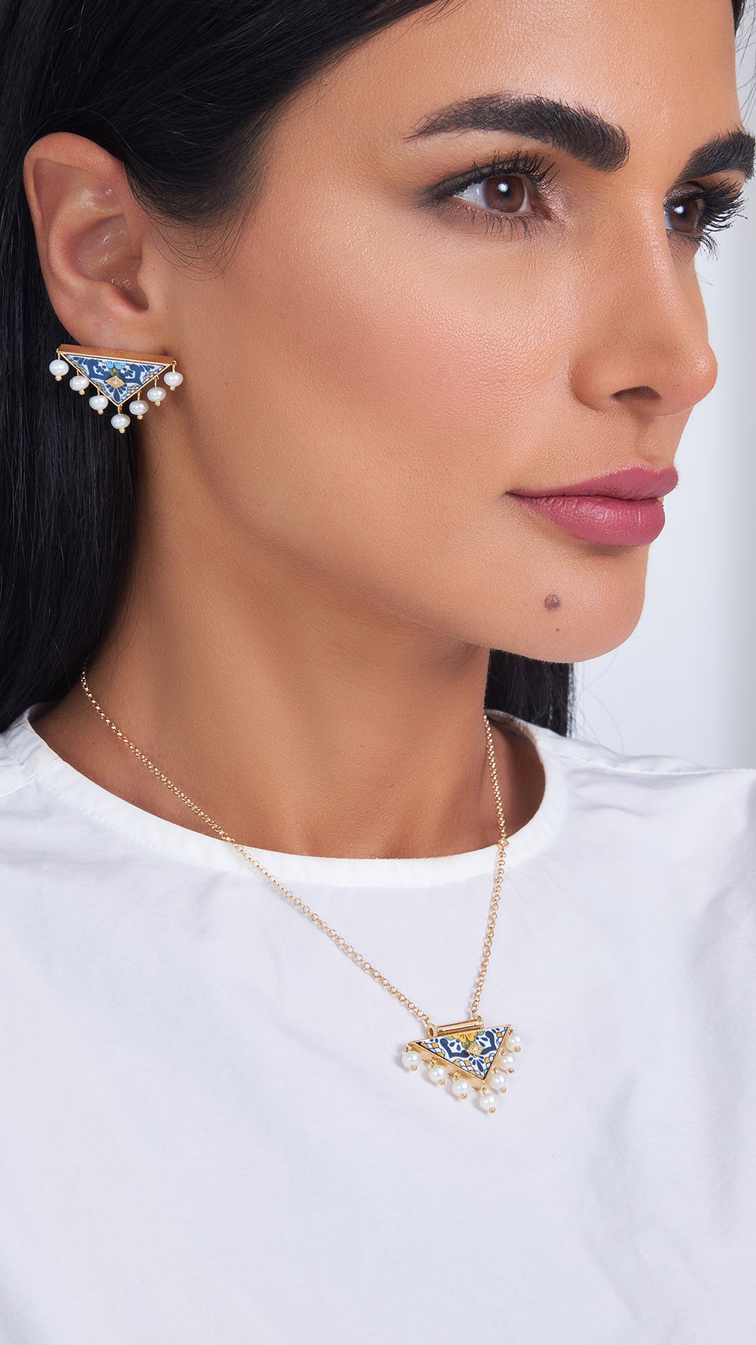 Small MIDA Sheraa Neclace