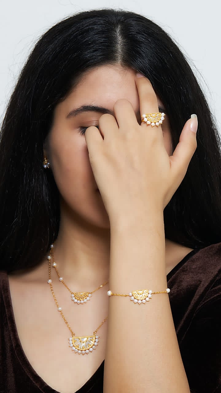 Shenaf Al shandagha bracelet