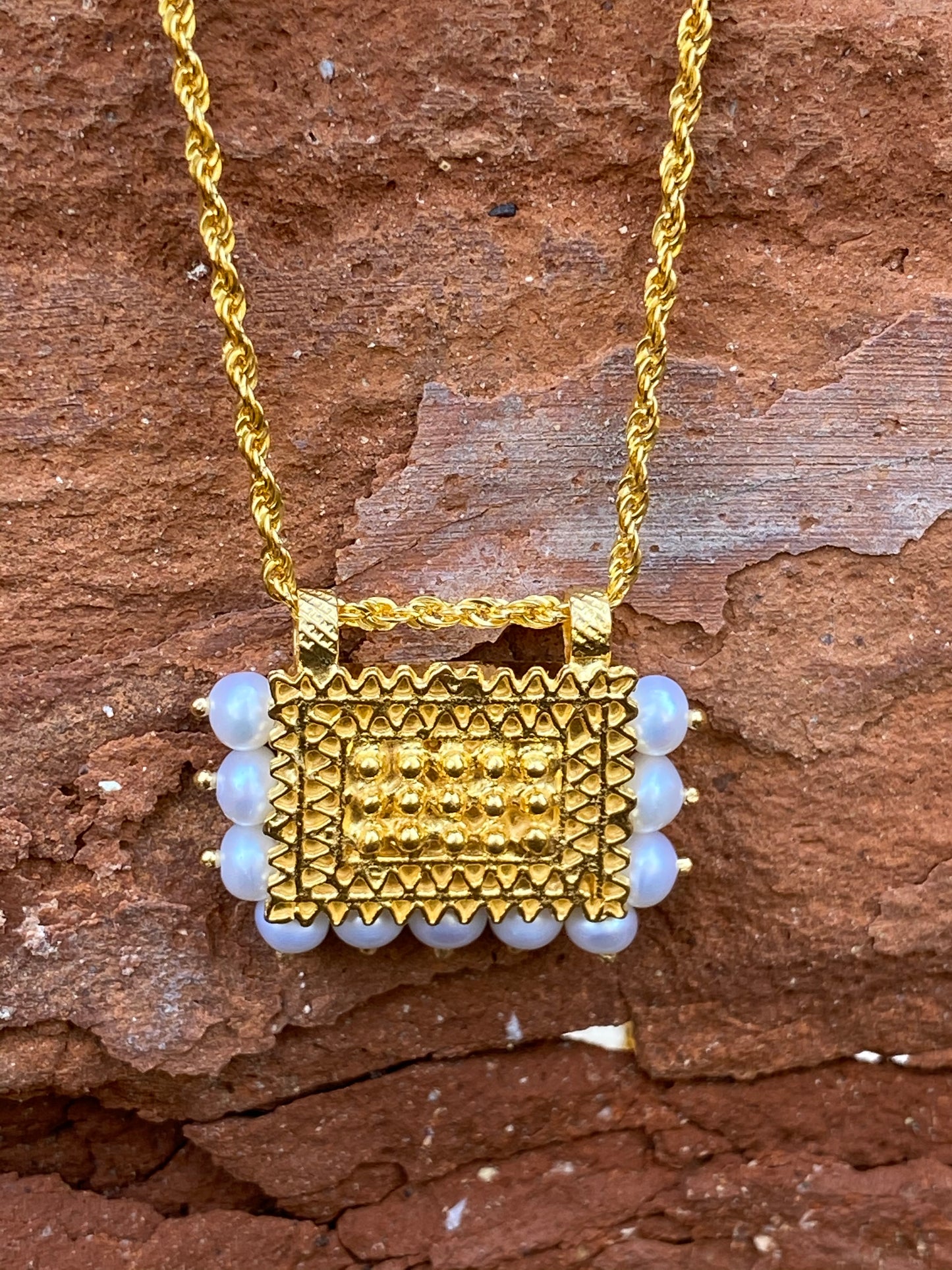 Al Sado necklace
