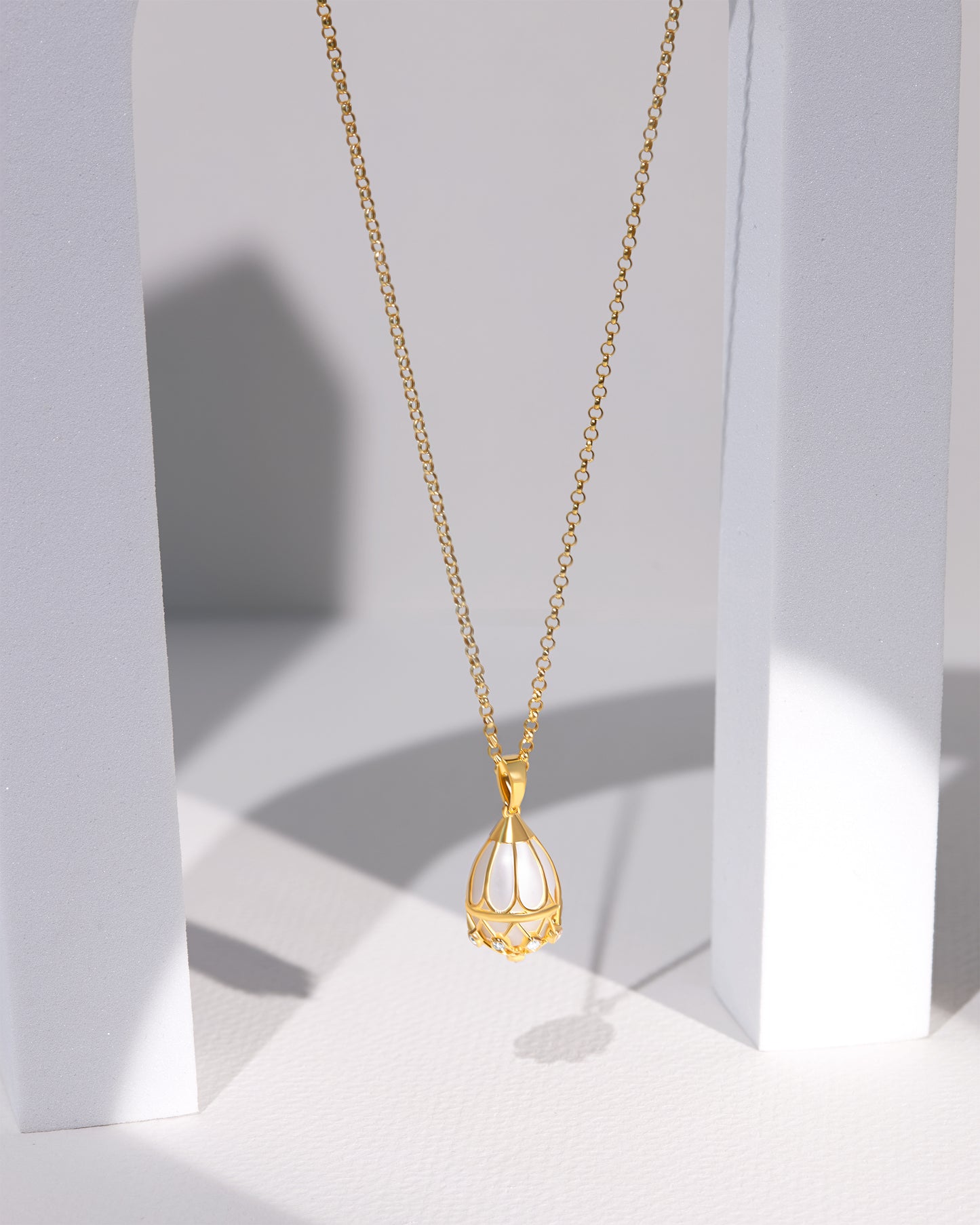 Small Aldyyn pendant ( oval )