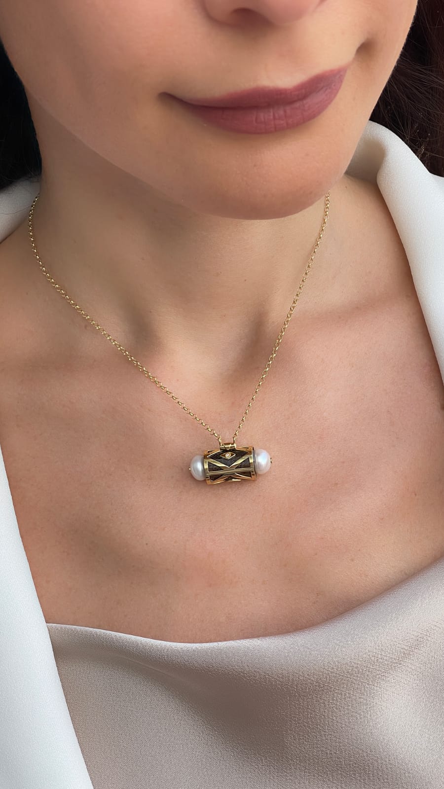 Al Dyyn Tiger Eye Necklace