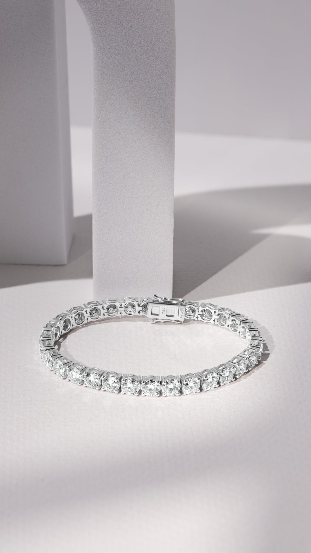 Tennis Moissanite bracelet