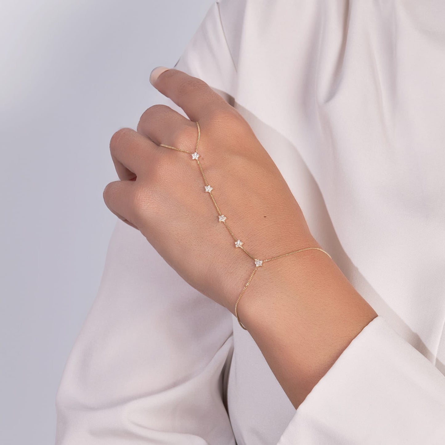 Alnayom hand chain