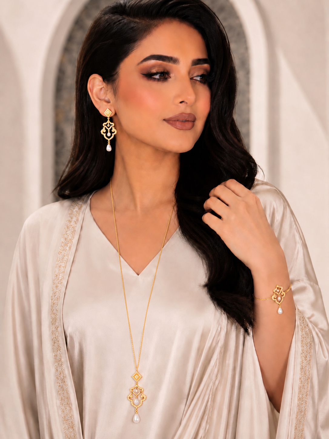 Danat AlEmarat set