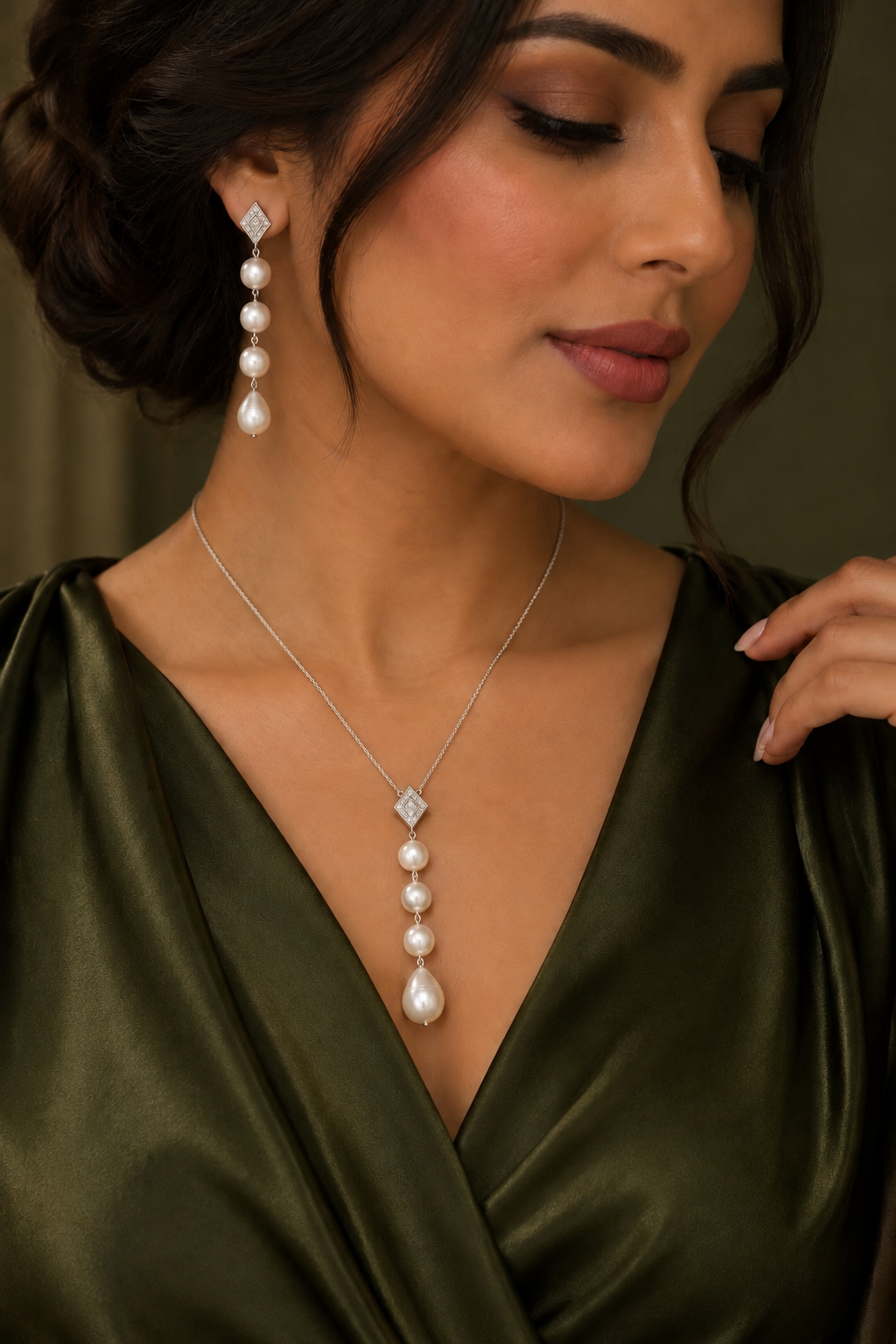 Sheraa pearl ( necklace & earrings )
