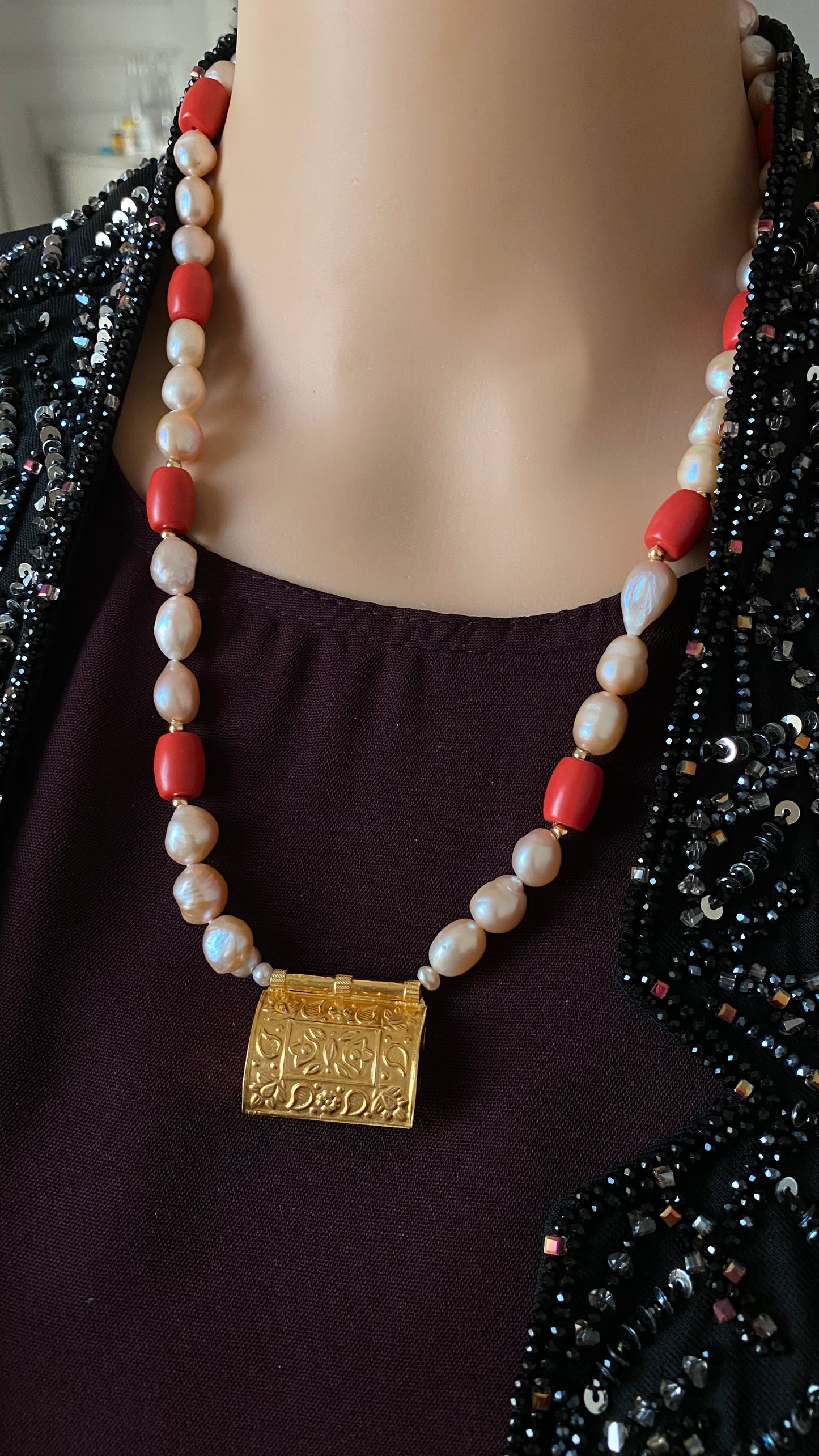 Tablah lawal coral