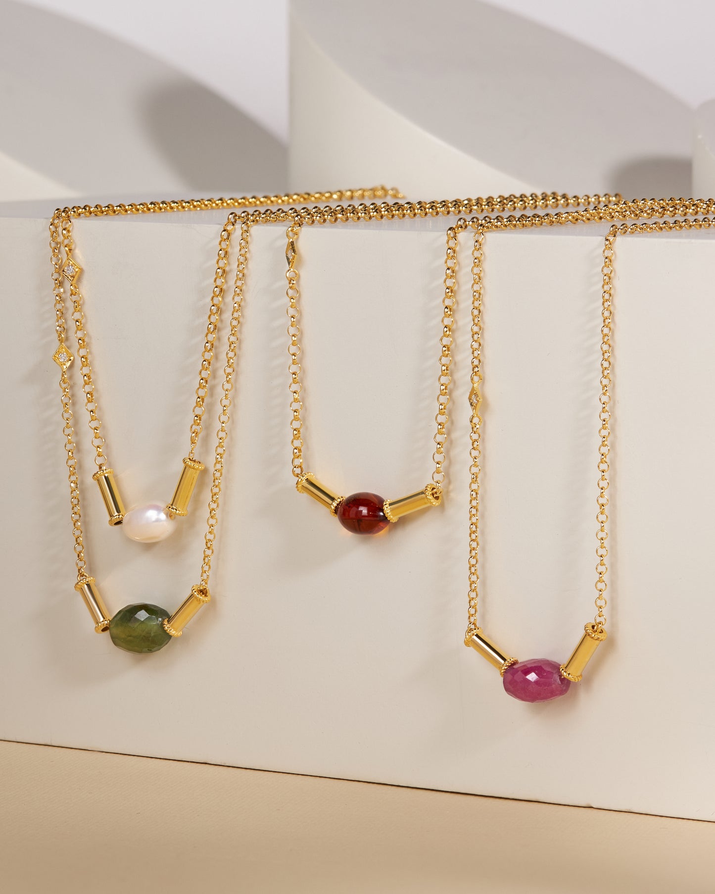 Aldag pearls . Set 4 pieces